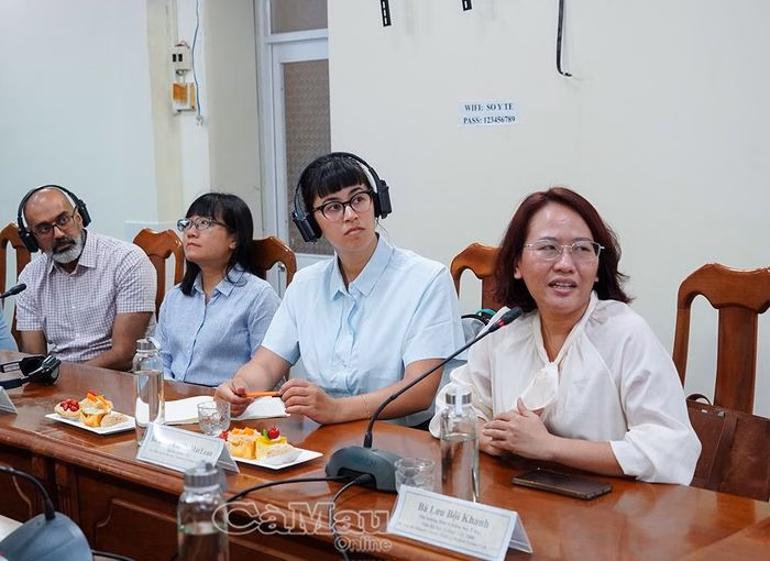 Bà Lưu Bội Khanh, Phó Trưởng đơn vị Khoa học Y sinh (Viện Đại học Sydney Việt Nam) chia sẻ về lộ trình triển khai dự án.