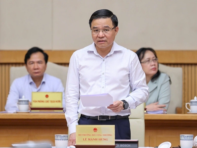 Bộ trưởng Bộ Công Thương Lê Mạnh Hùng nhấn mạnh tầm quan trọng của việc tự chủ năng lượng (Ảnh: Nhật Bắc).