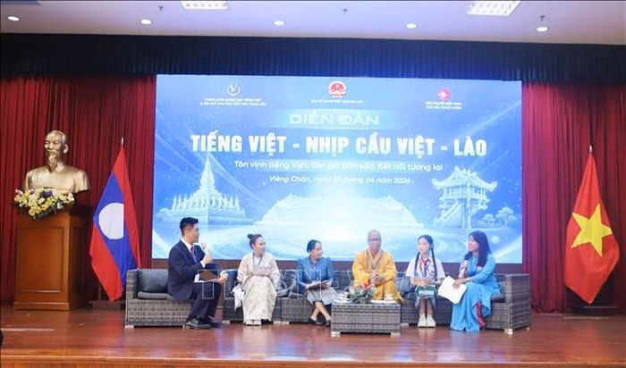 Diễn đàn "Tiếng Việt: Nhịp cầu Việt - Lào" là nơi tôn vinh sức sống của ngôn ngữ và tình hữu nghị hai nước. Ảnh: Xuân Tú/PV TTXVN tại Lào