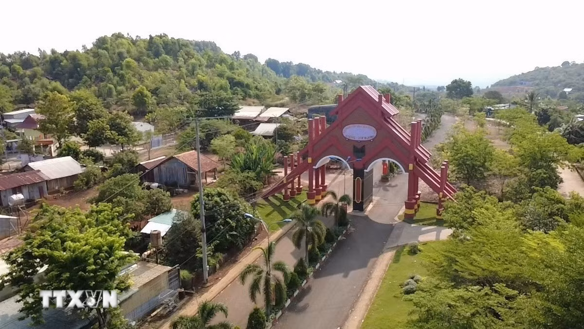 Khu bảo tồn văn hóa dân tộc S’tiêng Sóc Bom Bo là nơi lưu giữ, bảo tồn và phát huy những giá trị văn hoá tiêu biểu của Người S’tiêng. (Ảnh: K GỬIH/TTXVN)