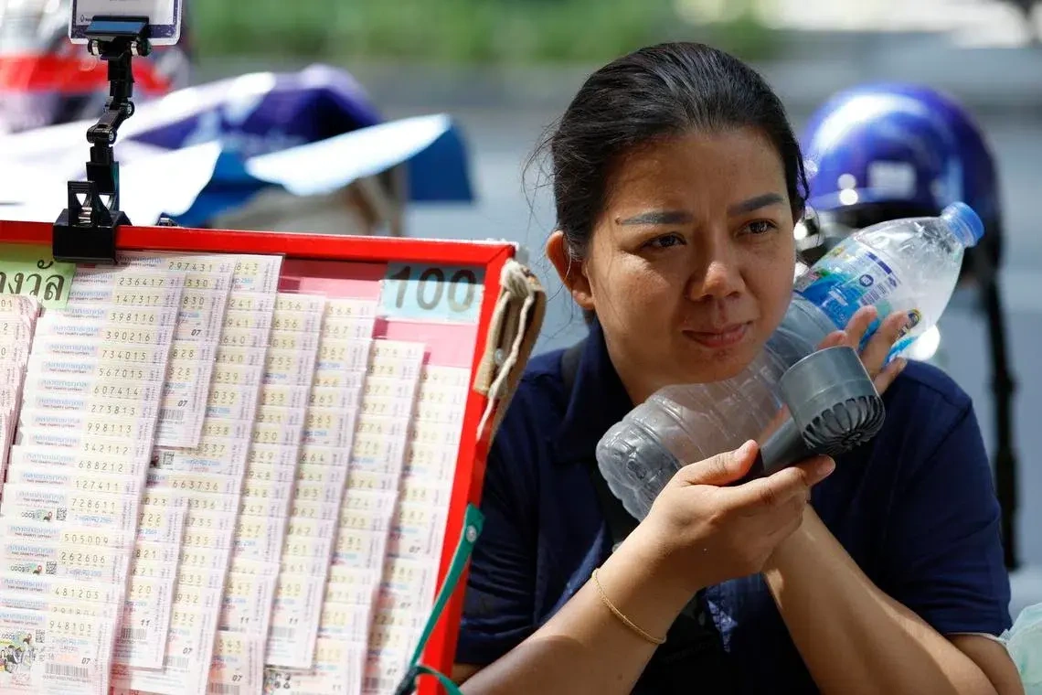 Nắng nóng cực đoan tại Thái Lan không chỉ gây khó chịu mà còn tiềm ẩn nhiều rủi ro nghiêm trọng cho sức khỏe cộng đồng. (Ảnh: EPA)